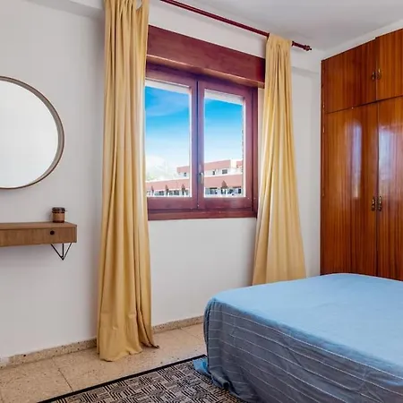Apartament With Free Parking And Pool *